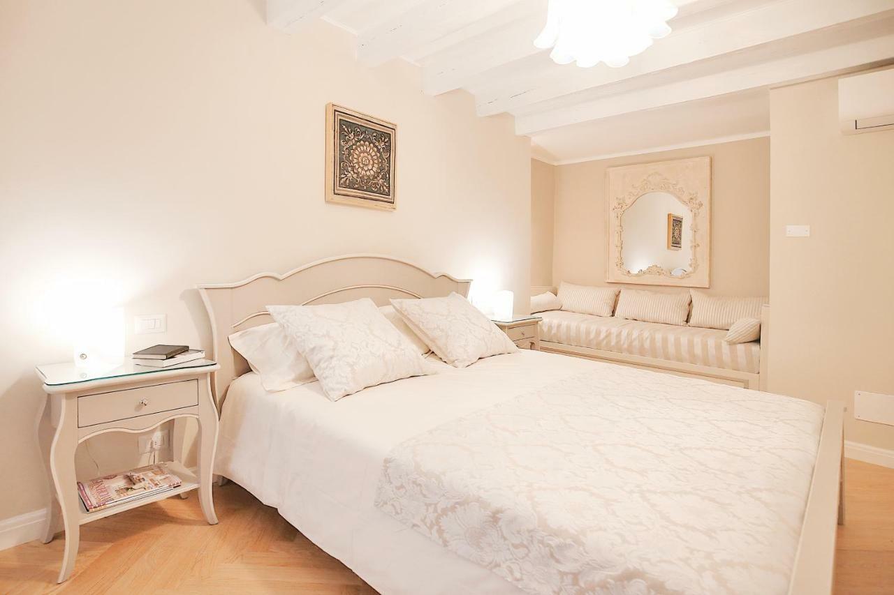 Boutique Apartments Verona Ngoại thất bức ảnh