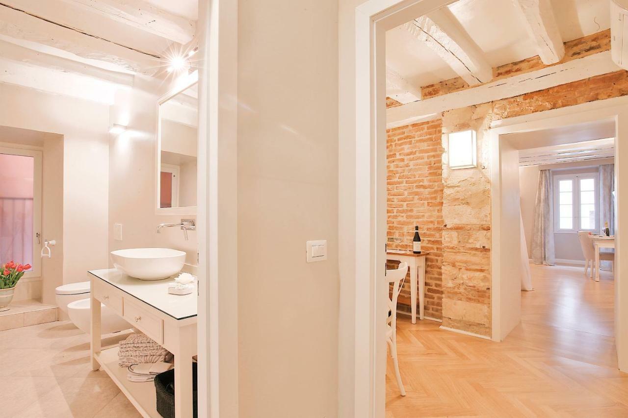 Boutique Apartments Verona Ngoại thất bức ảnh