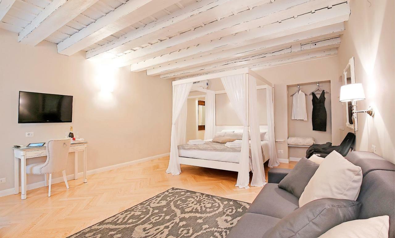 Boutique Apartments Verona Ngoại thất bức ảnh